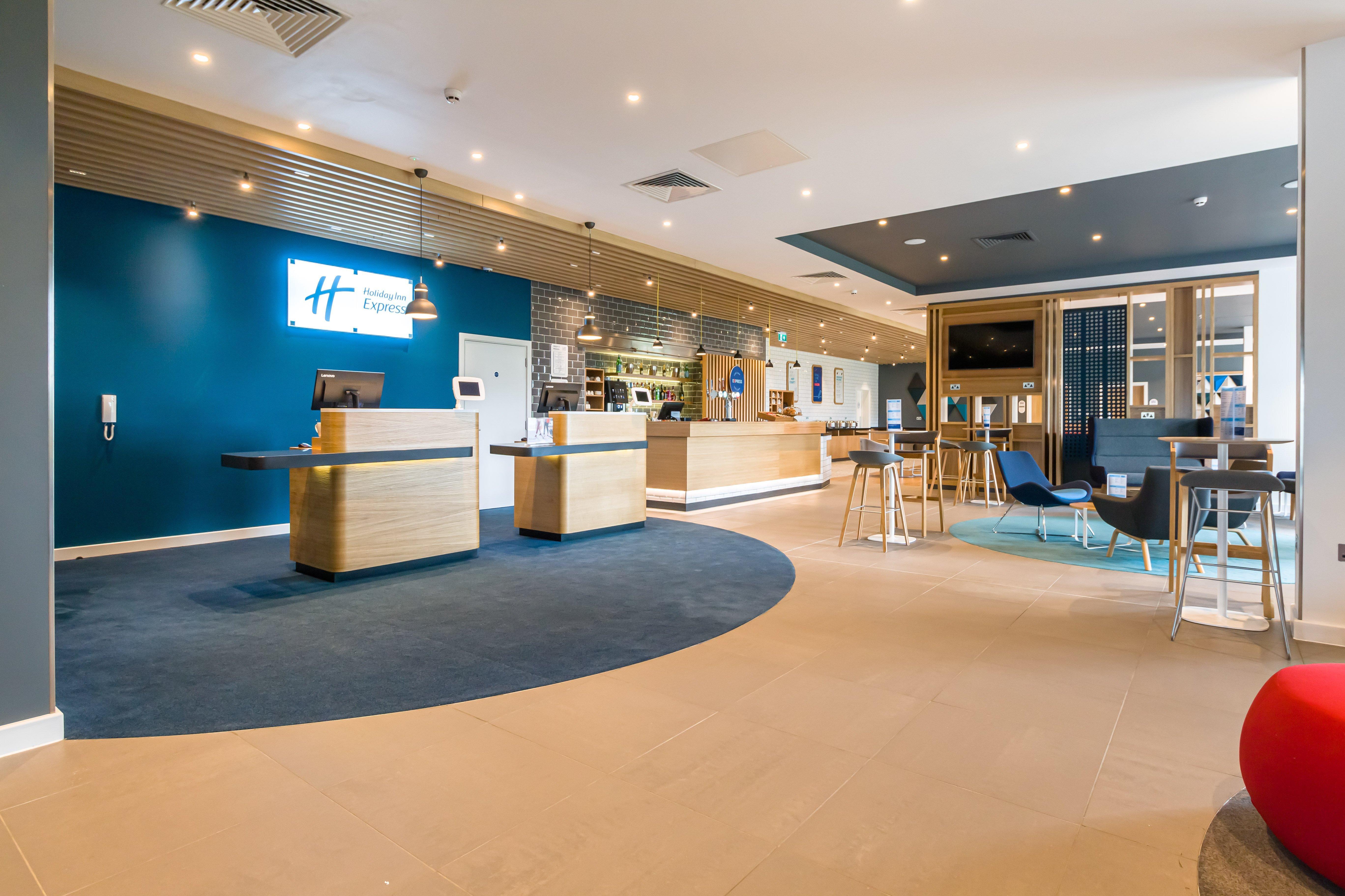 Holiday Inn Express - Bodmin - Victoria Junction By Ihg Exterior photo